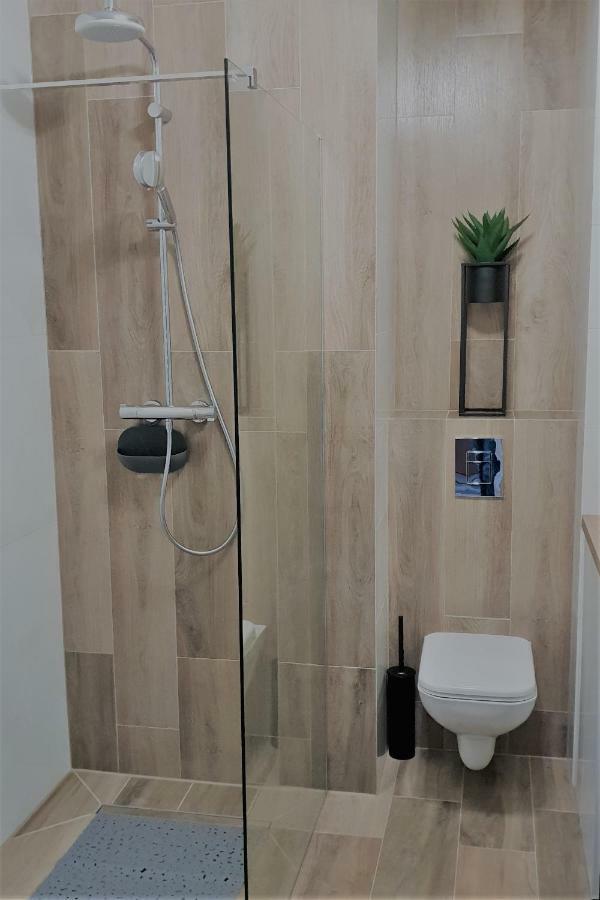 Apartament New York Rozana 19 พอซนาน ภายนอก รูปภาพ